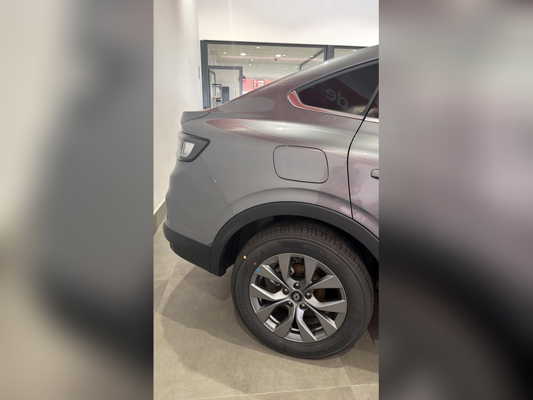 Renault Arkana Techno E-tech Full Hybrid foto 6